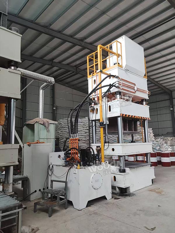 500噸四柱液壓機(jī)