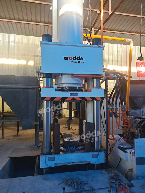 耐火磚成型液壓機(jī) 耐火磚成型液壓機(jī)