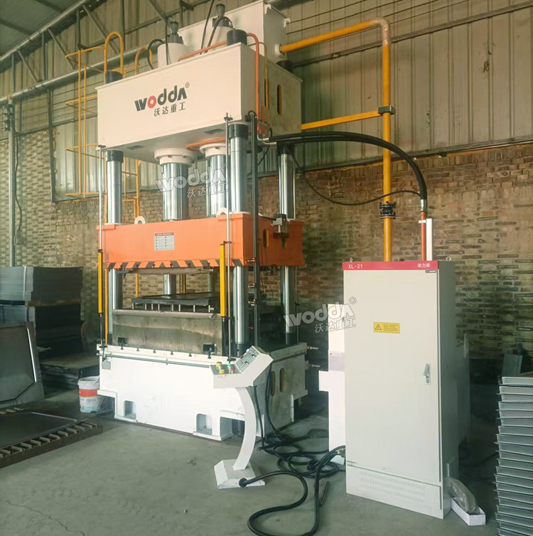 400噸四柱液壓機 400噸四柱液壓機