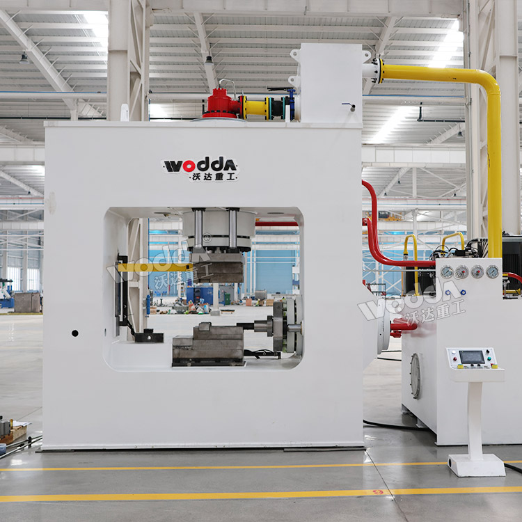 汽車(chē)凸輪軸鍛造液壓機(jī) 汽車(chē)凸輪軸鍛造液壓機(jī)